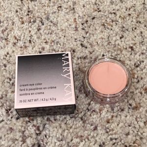 Mary Kay cream eye color